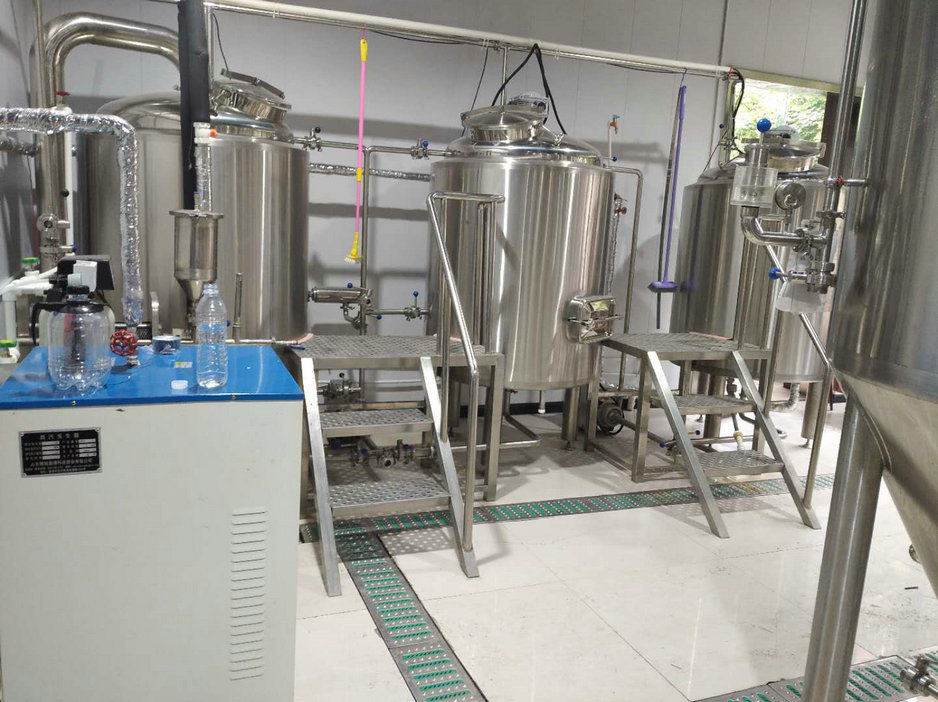 陜西精釀啤酒設(shè)備 陜西精釀啤酒設(shè)備
